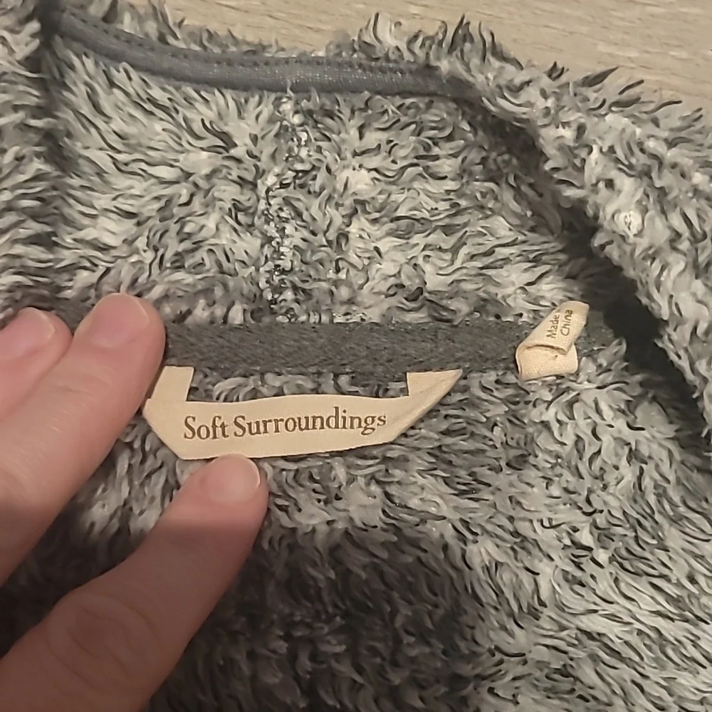 Soft Surroundings Cozy Up Waterfall Cardigan with pockets Size Medium Grey/White - Picture 4 of 5